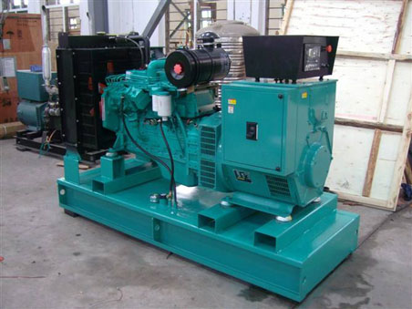 清丰200kw康明斯柴油发电机组图片 清丰200kw康明斯柴油发电机组图片